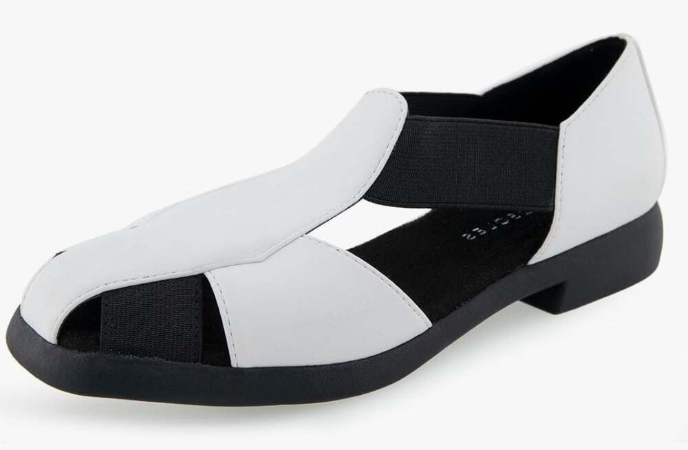 Aerosoles Women's 4GIVE Flat Sandal, White PU, 10.5M